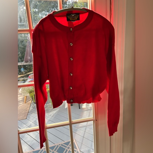 Harley-Davidson Silver Button Red Sweater Harley-Davidson on back Women M - Picture 7 of 11